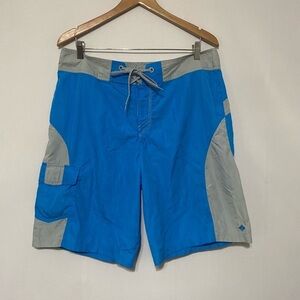 Columbia LIKE NEW Men's Tubezilla Board Woven Short size 36